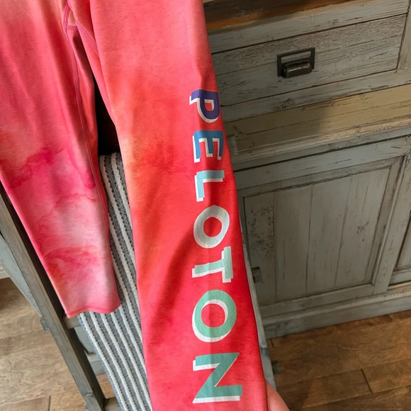 Terez watercolor peloton leggings size medium - Picture 4 of 6